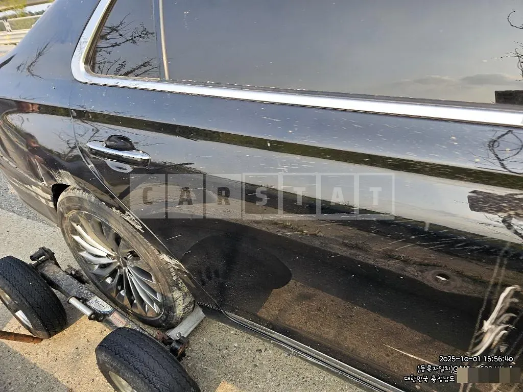 Photo 2 of 20: 2016 Genesis EQ900 3.3T — Korean insurance auction