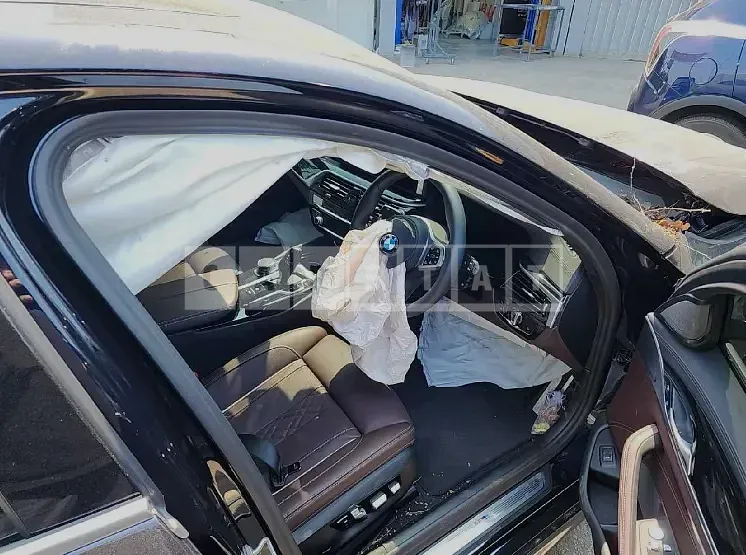 Photo 2 of 9: 2023 BMW 530i xDrive, VIN WBA31BJ00PCL14614 — Korean insurance auction