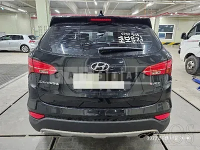 Photo 1 of 19: 2014 Hyundai Santa Fe DM 2.0, VIN KMHSW81UBGU586621 — Korean insurance auction