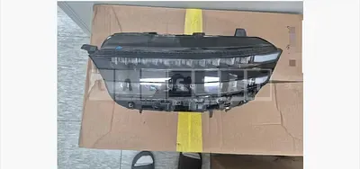 Photo 1 of 8: 2024 Genesis (parts) G90 Headlamp — Korean insurance auction