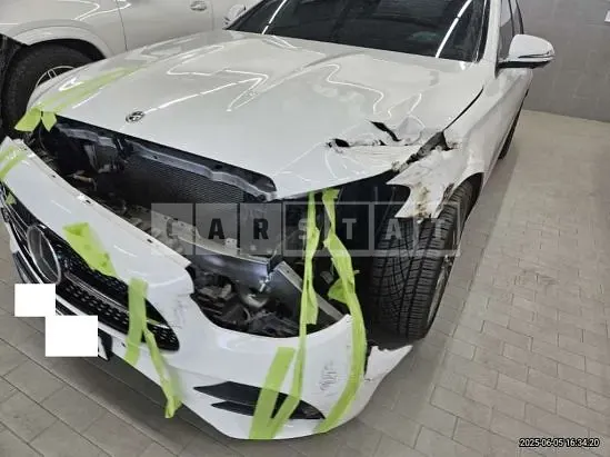 Photo 2 of 17: 2021 Mercedes-Benz E 350 4Matic — Korean insurance auction