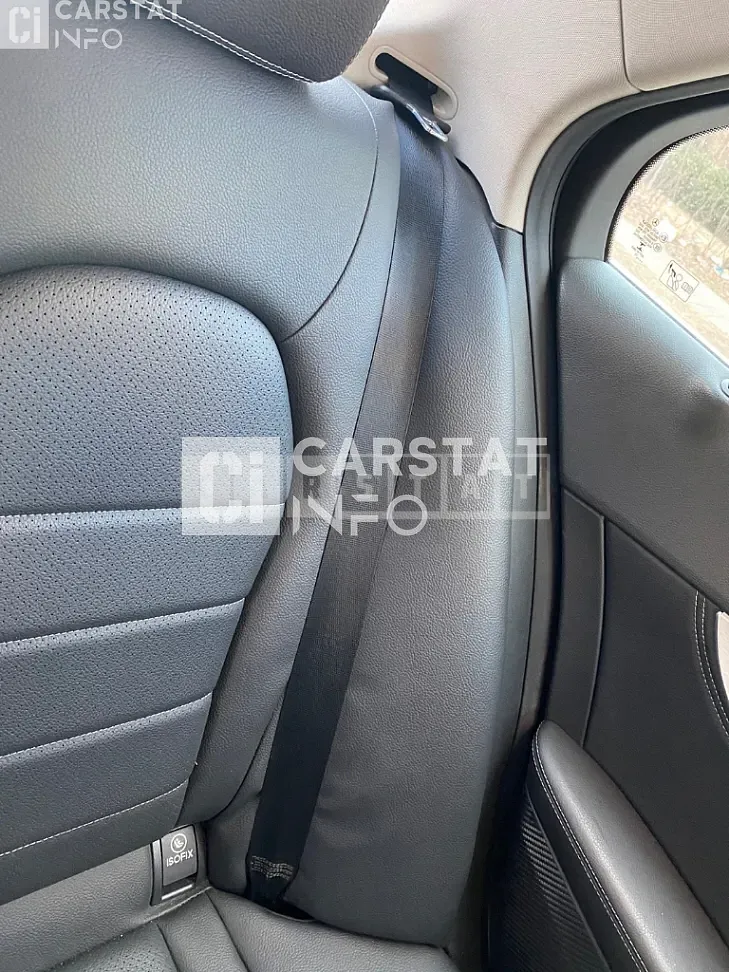 Photo 2 of 12: 2015 Mercedes-Benz C220 d, VIN WDDWF0EB8GF219028 — Korean insurance auction