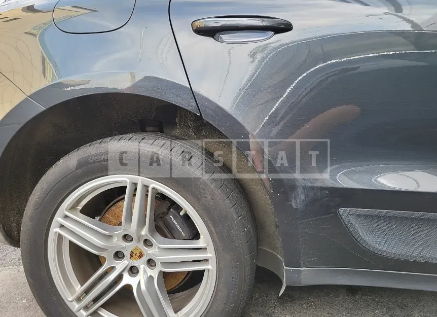 Photo 2 of 17: 2019 Porsche Macan, VIN WP1AA295XKLB14518 — Korean insurance auction