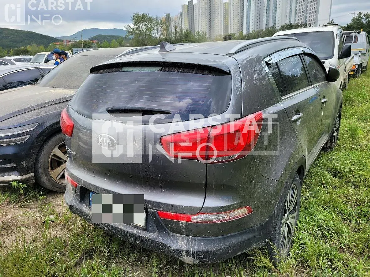 Photo 2 of 5: 2015 Kia Sapsportage R — Korean insurance auction