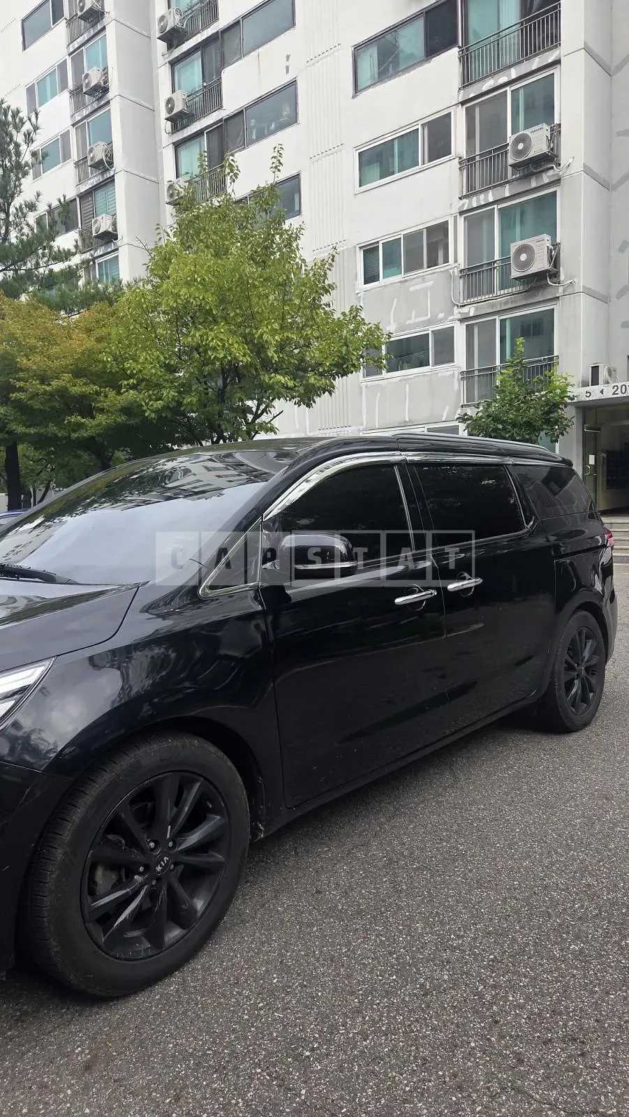 Photo 2 of 11: 2016 Kia All New Carnival 9-Seater Diesel Prestige, VIN KNAMC81ABHS258853 — Korean insurance auction