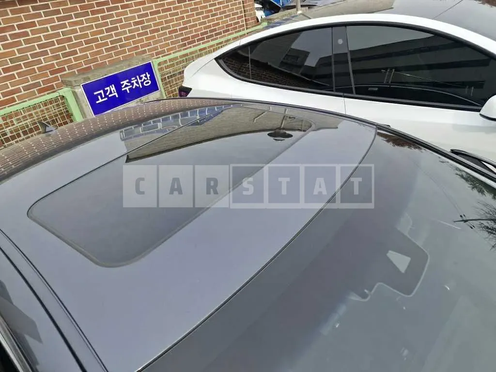 Photo 2 of 25: 2024 Lexus ES300h — Korean insurance auction