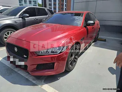Photo 1 of 15: 2019 Jaguar XE 3.0SC S — Korean insurance auction