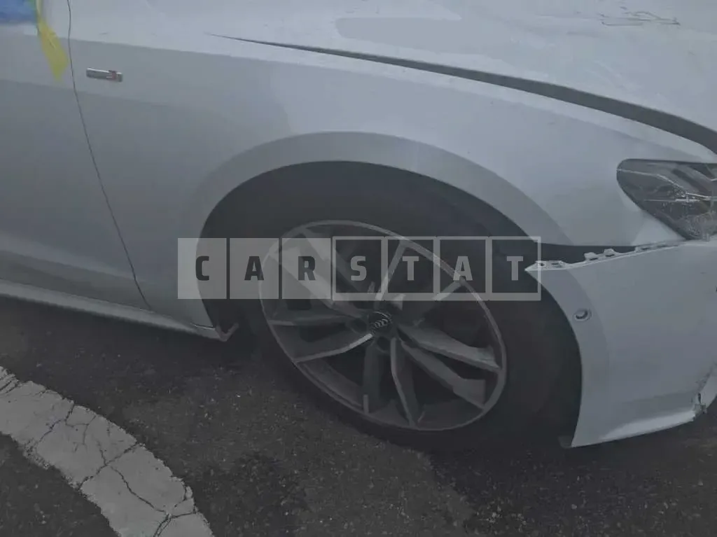 Photo 2 of 9: 2020 Audi A7 55 TFSI quattro, VIN WAUZZZF22LN091500 — Korean insurance auction
