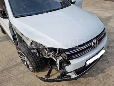 Photo 1 of 11: 2015 Volkswagen Tiguan 2.0 TDI Blue Motion, VIN WVGZZZ5NZFW566609 — Korean insurance auction