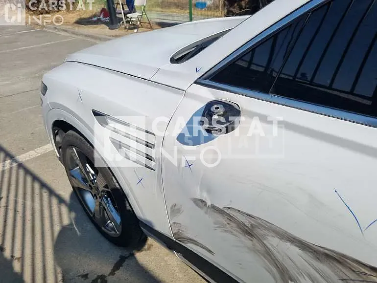 Photo 2 of 39: 2020 Genesis GV80 3.0 (4WD), VIN KMTHB81DDLU002642 — Korean insurance auction