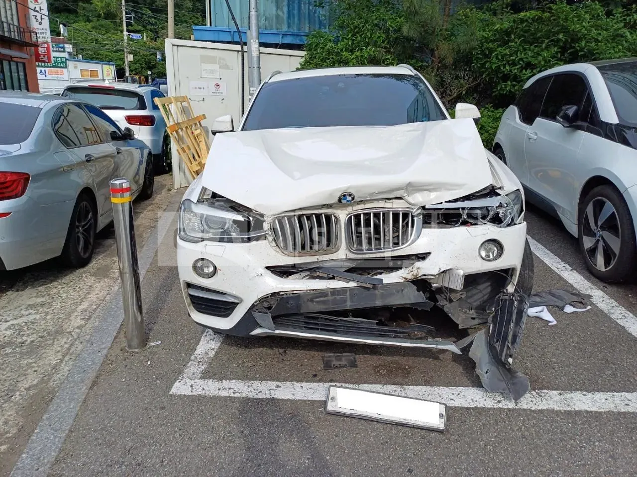 Photo 2 of 10: 2016 BMW X4 xDrive20d, VIN WBAXX1102G0R39589 — Korean insurance auction