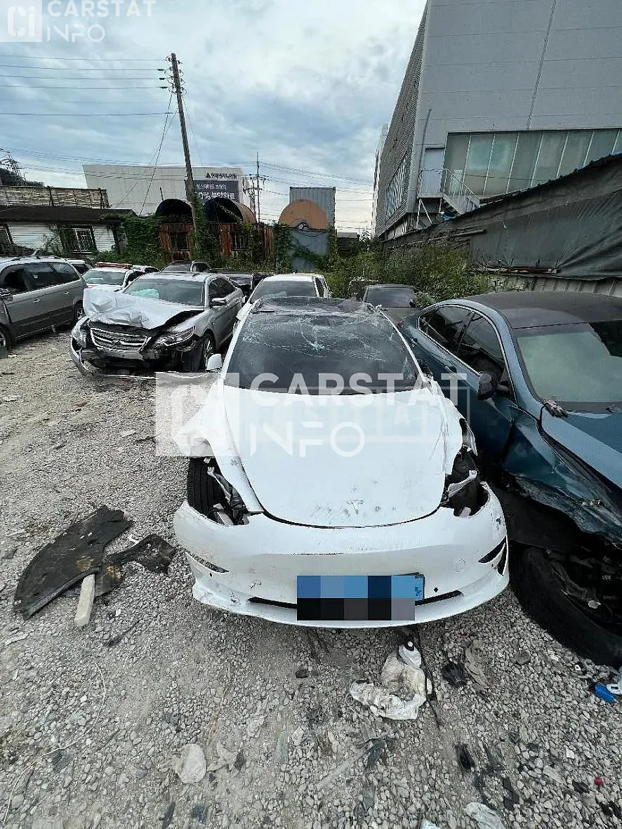 Photo 2 of 19: 2020 Tesla Model 3 Standard Rangeplus RWD, VIN 5YJ3E1EA0LF774759 — Korean insurance auction