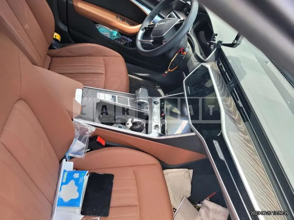 Photo 2 of 47: 2022 Audi A6 45 TFSI quattro, VIN WAUZZZF2XNN043827 — Korean insurance auction