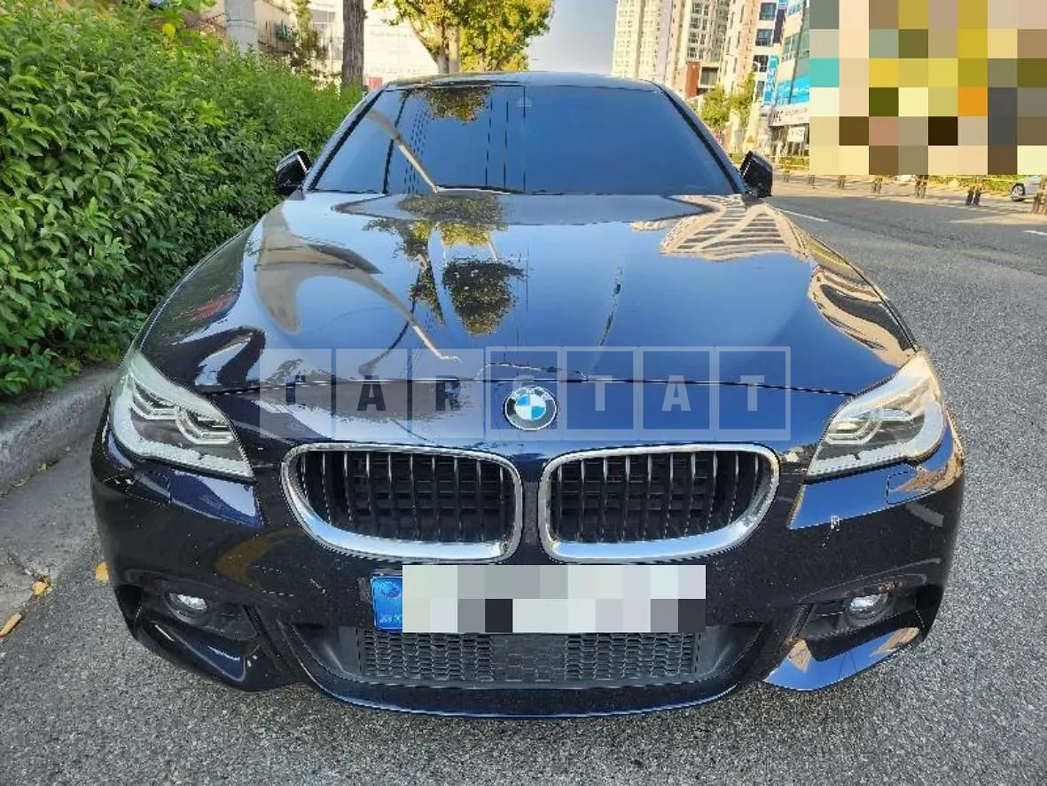 Photo 3 of 3: 2016 BMW (parts) 520d Headlight — Korean insurance auction
