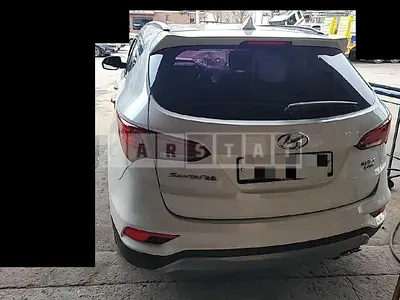 Photo 1 of 29: 2016 Hyundai Santa Fe 2.2 (4WD), VIN KMHSW81XDGU665677 — Korean insurance auction