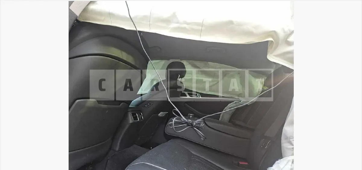 Photo 2 of 11: 2015 Genesis 3.8 — Korean insurance auction