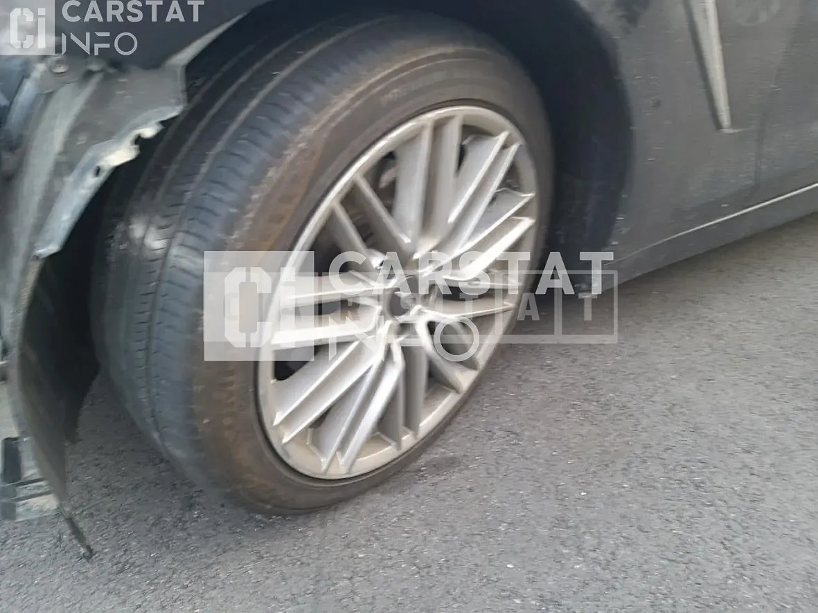 Photo 2 of 22: 2018 Genesis G70 2.2 (Diesel) — Korean insurance auction
