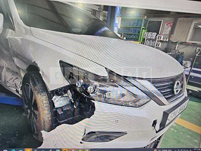 Photo 1 of 15: 2017 Nissan Altima 2.5, VIN 1N4AL3AP4HC182844 — Korean insurance auction