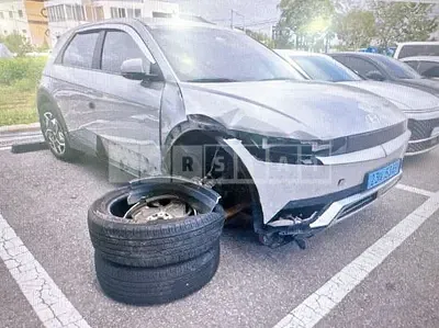 Photo 1 of 14: 2022 Hyundai IONIQ 5, VIN KMHKL81AFNU094114 — Korean insurance auction