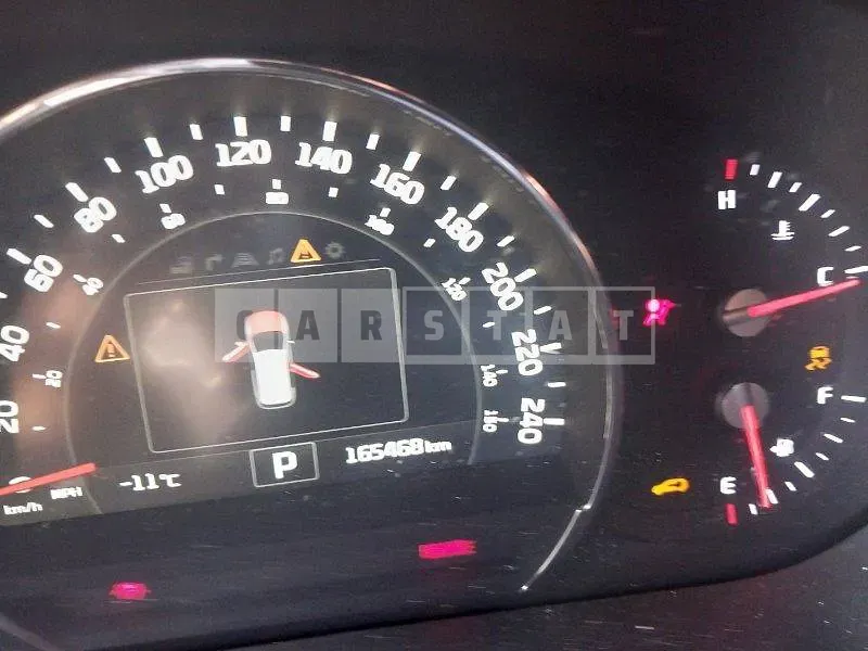 Photo 2 of 15: 2015 Kia Sorento 2.2 — Korean insurance auction