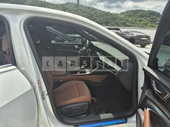 Photo 2 of 18: 2023 Audi A6 45 TFSI — Korean insurance auction