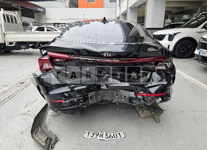 Photo 2 of 22: 2020 Kia K5 — Korean insurance auction
