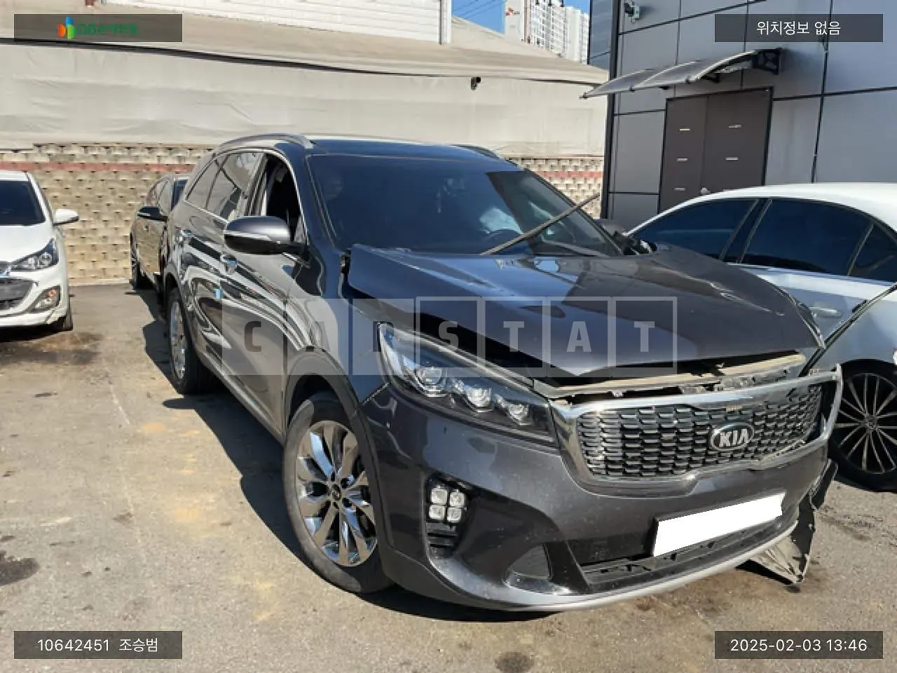 Photo 2 of 11: 2017 Kia Sorento, VIN KNAPG81BBJA419781 — Korean insurance auction