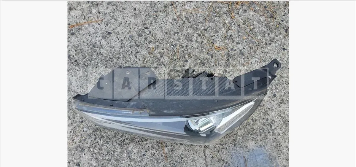 Photo 3 of 3: 2016 Hyundai (parts) IONIQ 1.6 (Hybrid) Headlamp — Korean insurance auction