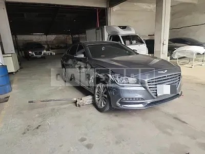 Photo 1 of 16: 2018 Genesis G80 3.3 — Korean insurance auction