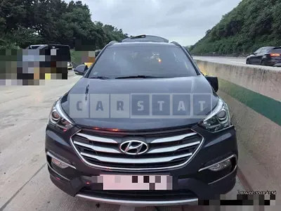 Photo 1 of 16: 2015 Hyundai Santa Fe DM 2.0 — Korean insurance auction