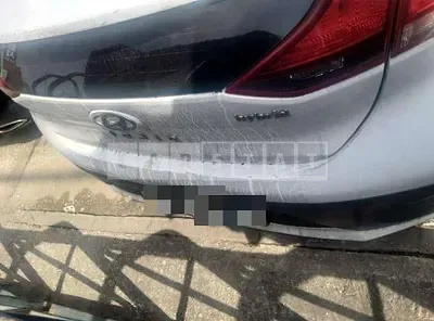 Photo 1 of 28: 2019 Hyundai Modern Ionic, VIN KMHC851CGLU196633 — Korean insurance auction