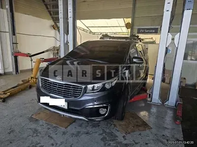 Photo 1 of 15: 2016 Kia Carnival Limousine — Korean insurance auction