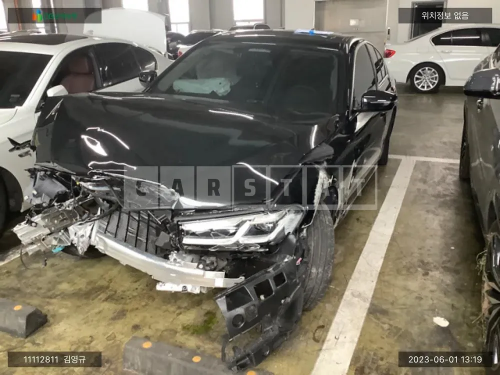 Photo 2 of 13: 2023 BMW 520i, VIN WBA11BH09PCL67549 — Korean insurance auction
