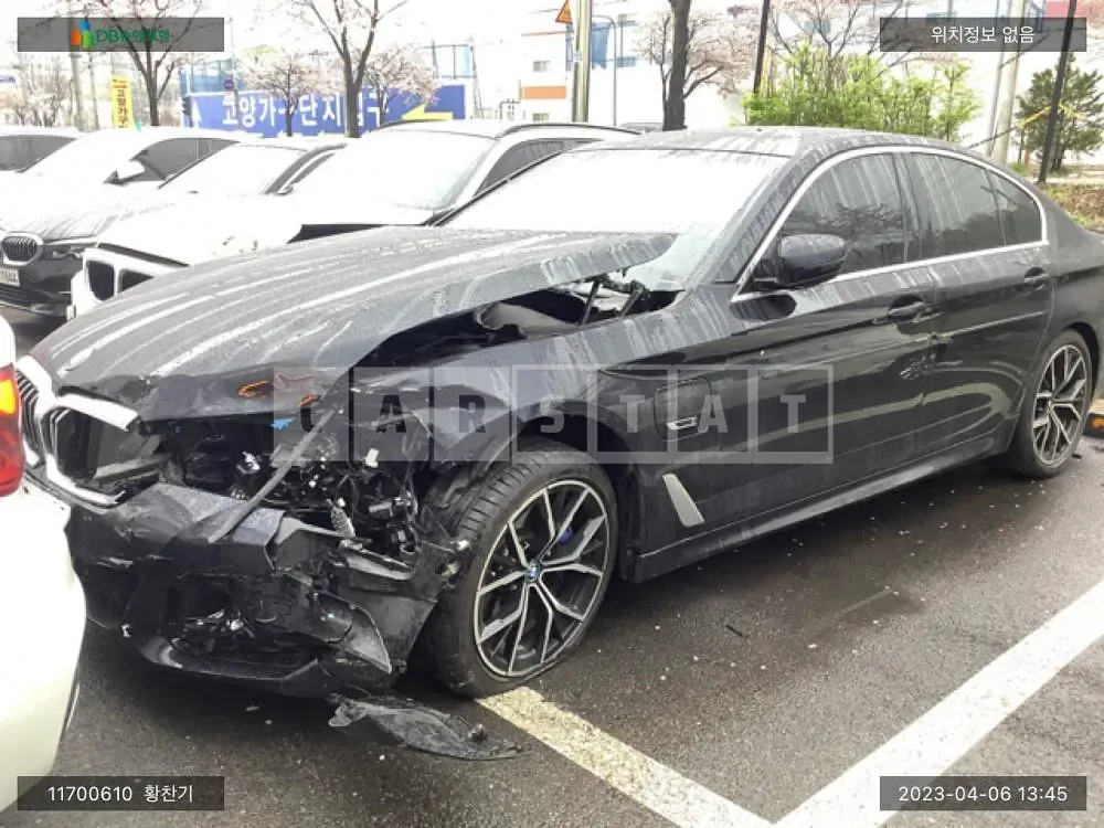 Photo 2 of 25: 2022 BMW 530e, VIN WBA51AG06PCL52651 — Korean insurance auction
