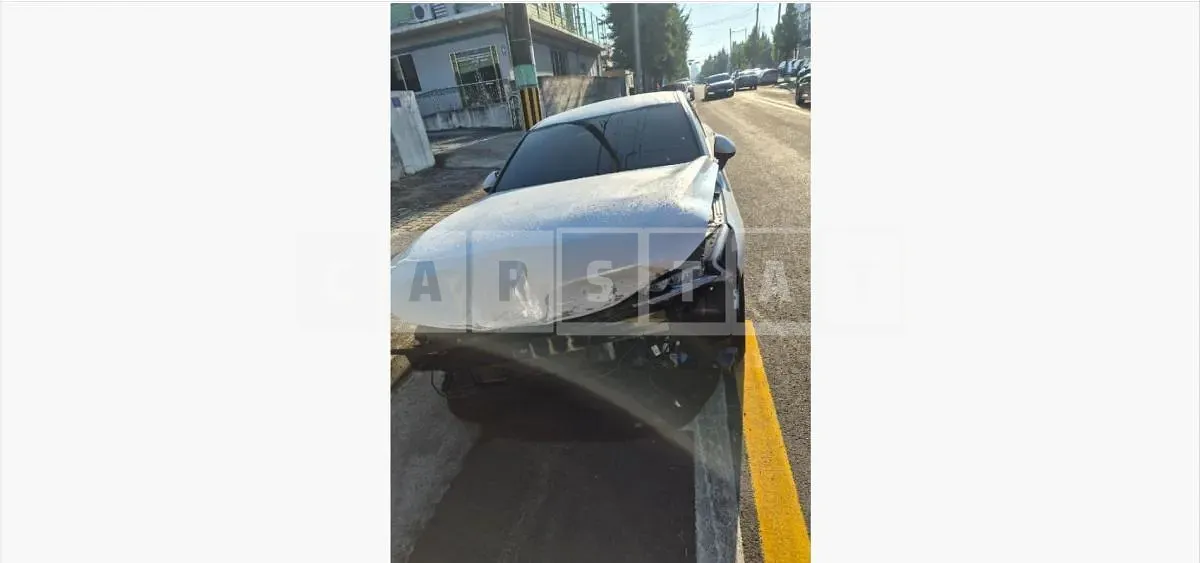 Photo 2 of 30: 2022 Kia K5 LPI — Korean insurance auction