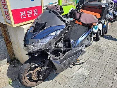 Photo 1 of 36: 2021 Honda (Two-Wheel) PCX125 — Korean insurance auction