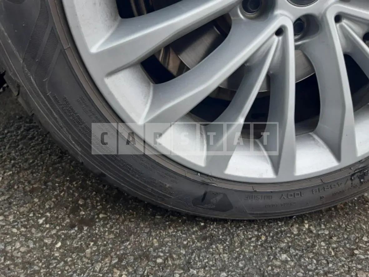 Photo 2 of 2: 2021 BMW (parts) 520i Wheels — Korean insurance auction