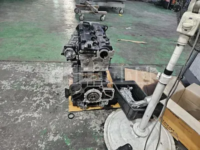 2022 engine /korea three axis 1 ton long body truck sub engine