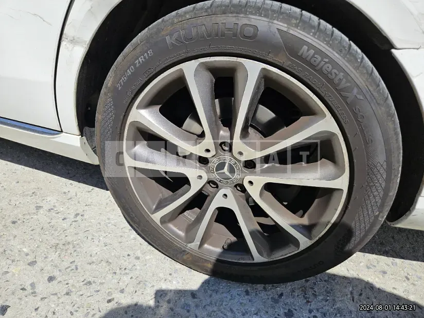 Photo 2 of 18: 2018 Mercedes-Benz E300 4Matic — Korean insurance auction