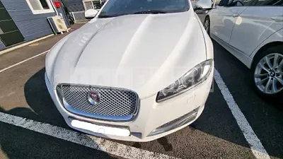 Photo 1 of 25: 2015 Jaguar XF 2.0 Gtdi, VIN SAJAA06S1FPU57105 — Korean insurance auction