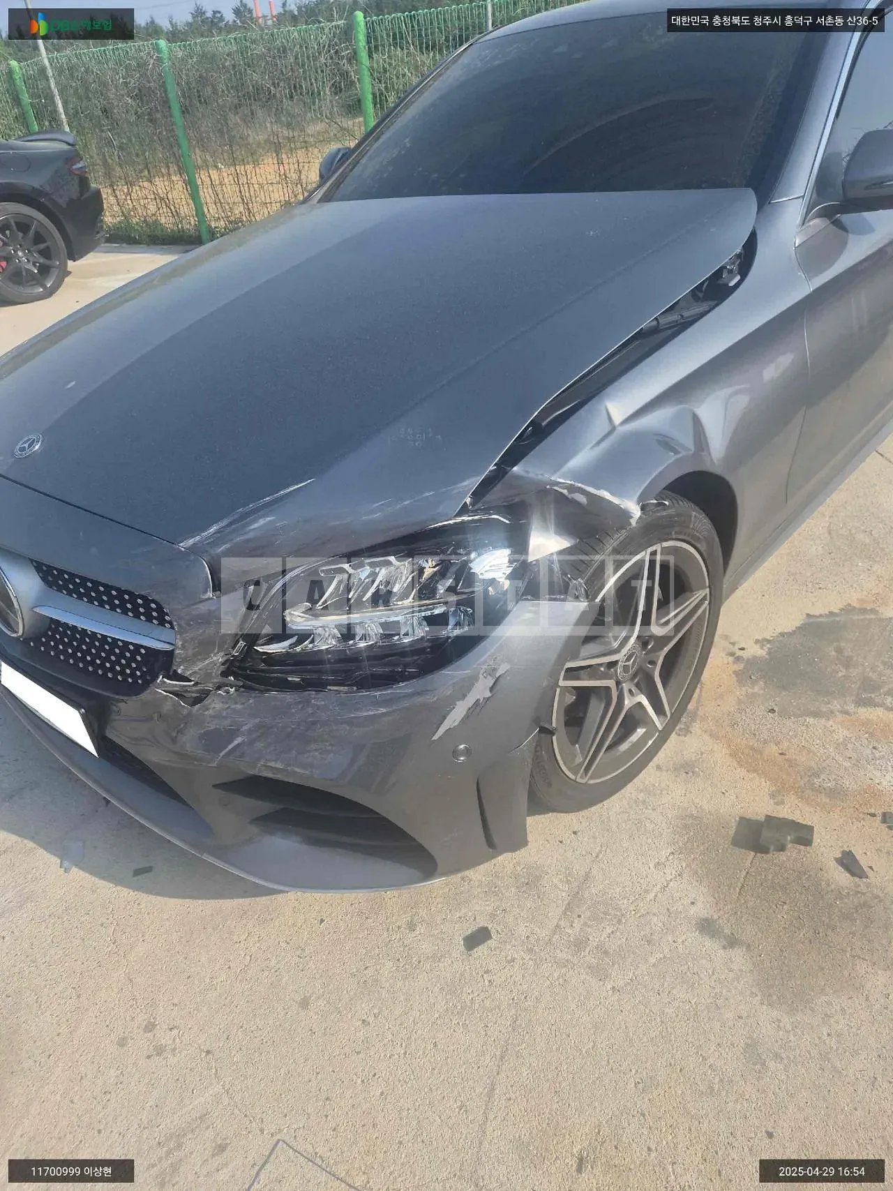 Photo 2 of 12: 2021 Mercedes-Benz C200, VIN W1KWF8AB1MR637154 — Korean insurance auction