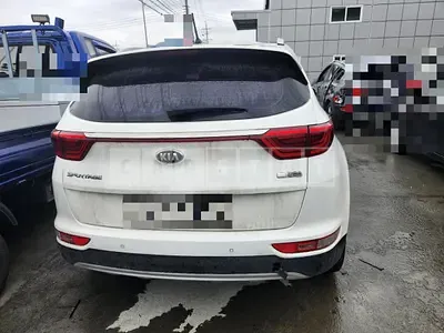 Photo 1 of 4: 2016 Kia Sportage 1.7 Diesel, VIN KNAP6815GGK145207 — Korean insurance auction