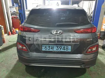 Photo 1 of 11: 2019 Hyundai Kona Electric, VIN KMHK381GFKU037901 — Korean insurance auction
