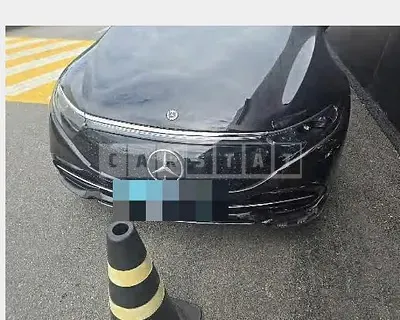 Photo 1 of 17: 2022 Mercedes-Benz EQS350 Electric Car — Korean insurance auction