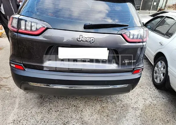 Photo 2 of 22: 2021 Jeep Cherokee, VIN 1C4PJLDB2MD189399 — Korean insurance auction