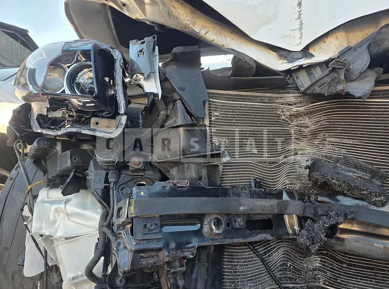 Photo 2 of 21: 2015 Kia Sorento — Korean insurance auction