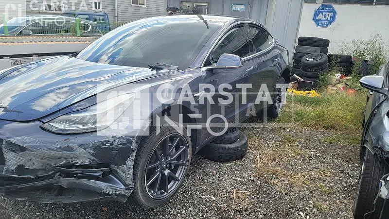 Photo 2 of 20: 2020 Tesla Model 3 Long Range, VIN 5YJ3E1EB9LF725407 — Korean insurance auction
