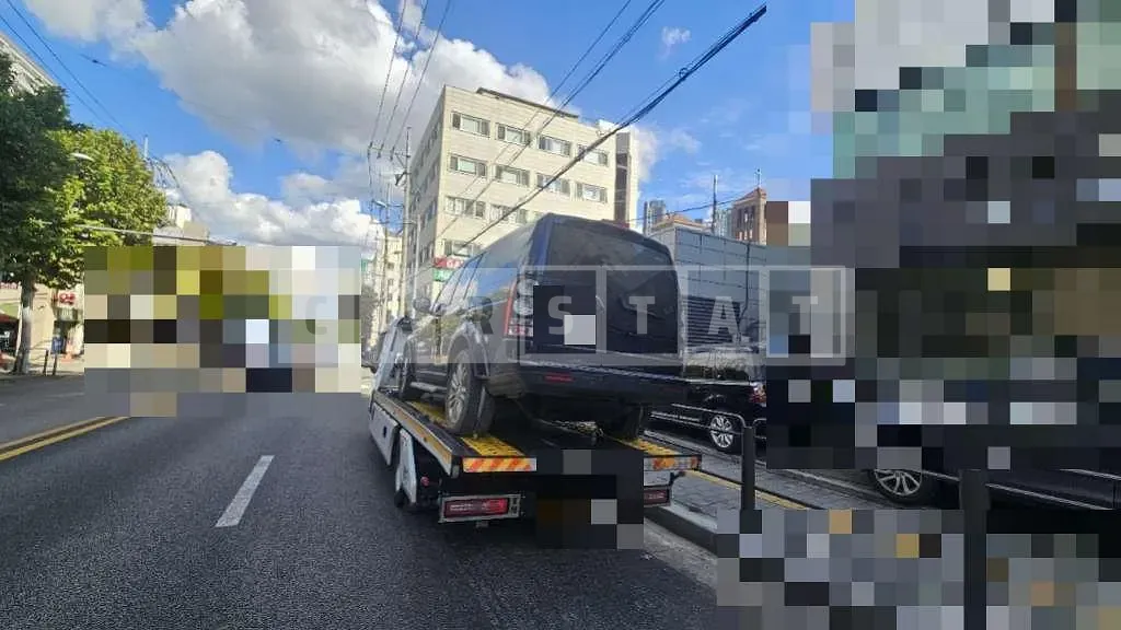 Photo 2 of 11: 2015 Land Rover Discovery 4 3.0d — Korean insurance auction