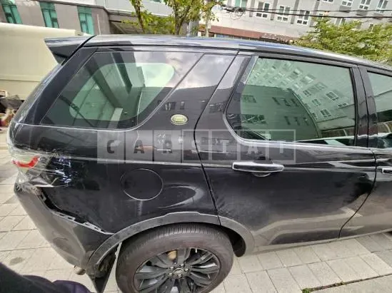 Photo 2 of 14: 2017 Land Rover Discovery Sport 2.0d — Korean insurance auction