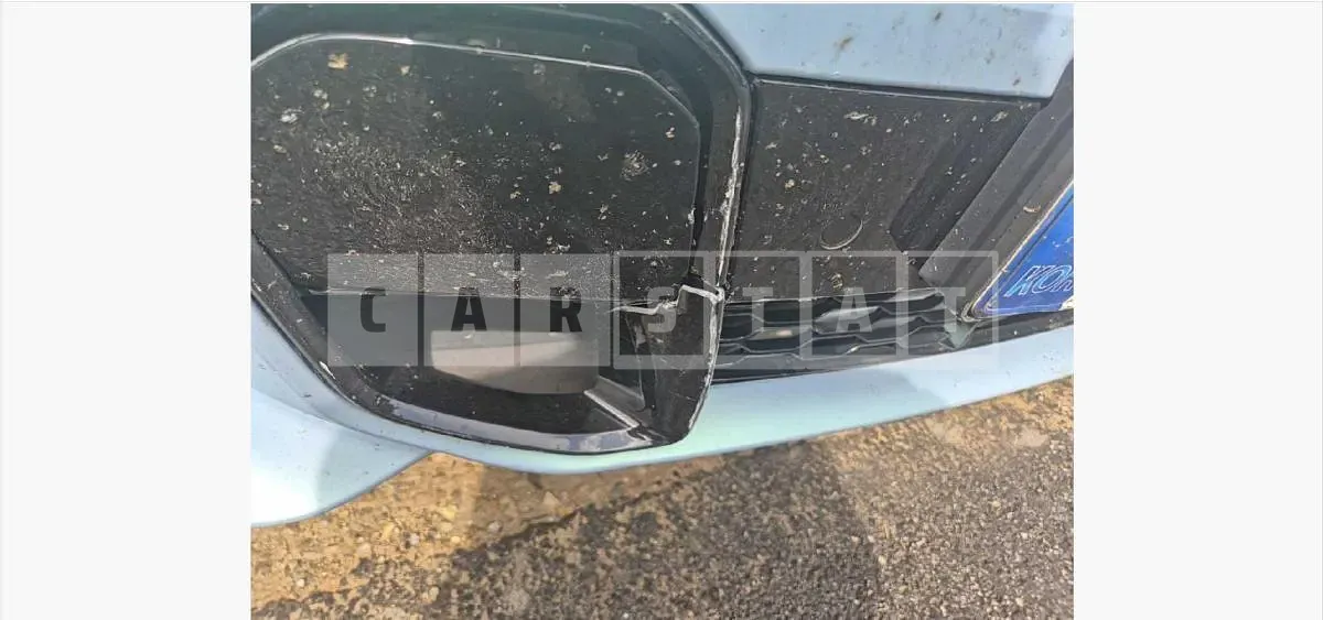 Photo 2 of 31: 2021 BMW X6 M50i — Korean insurance auction